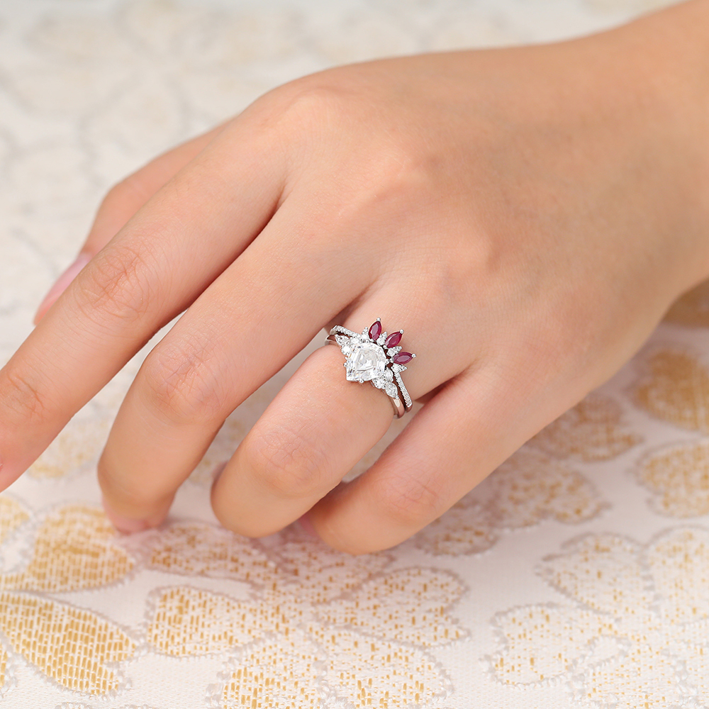 Juyoyo Shield Shaped Moissanite & Ruby Bridal Ring Set White Gold Engagement Ring Set - 2pcs