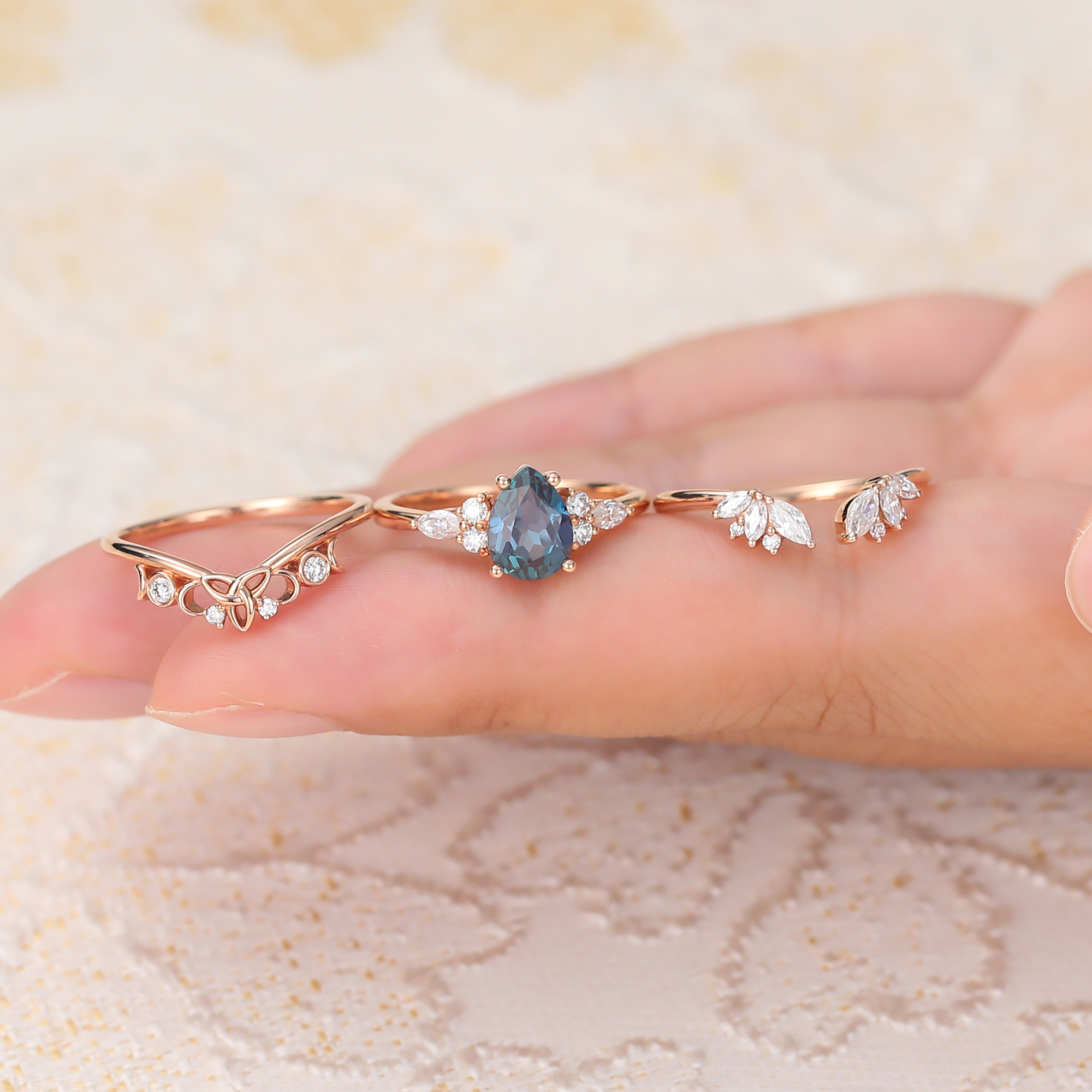 Juyoyo Unique Rose Gold Alexandrite Bridal Set Art Deco Engagement Ring Set for Women - 3pcs