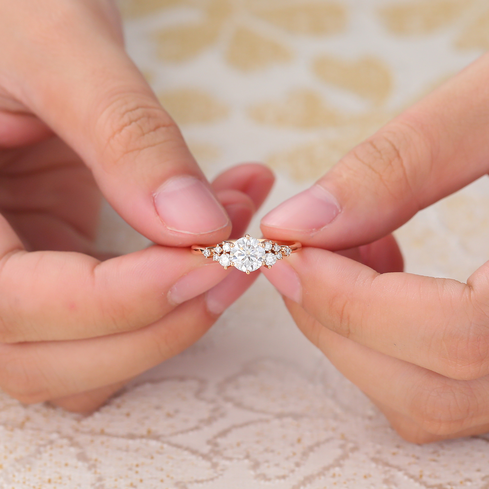 Juyoyo 1ct Moissanite Gold Vintage Engagement Ring 