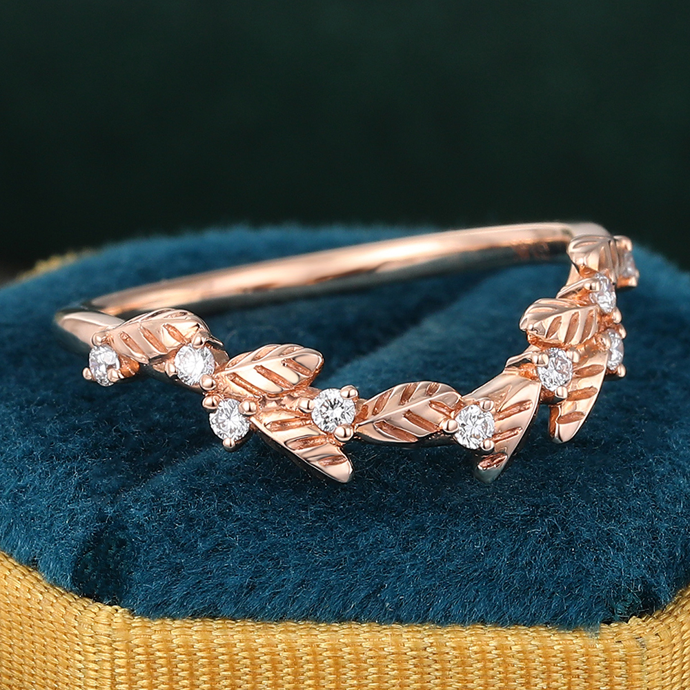 Juyoyo Nature Inspired Moissanite Curved Wedding Band Vintage Leaf 14K Rose Gold Wedding Band