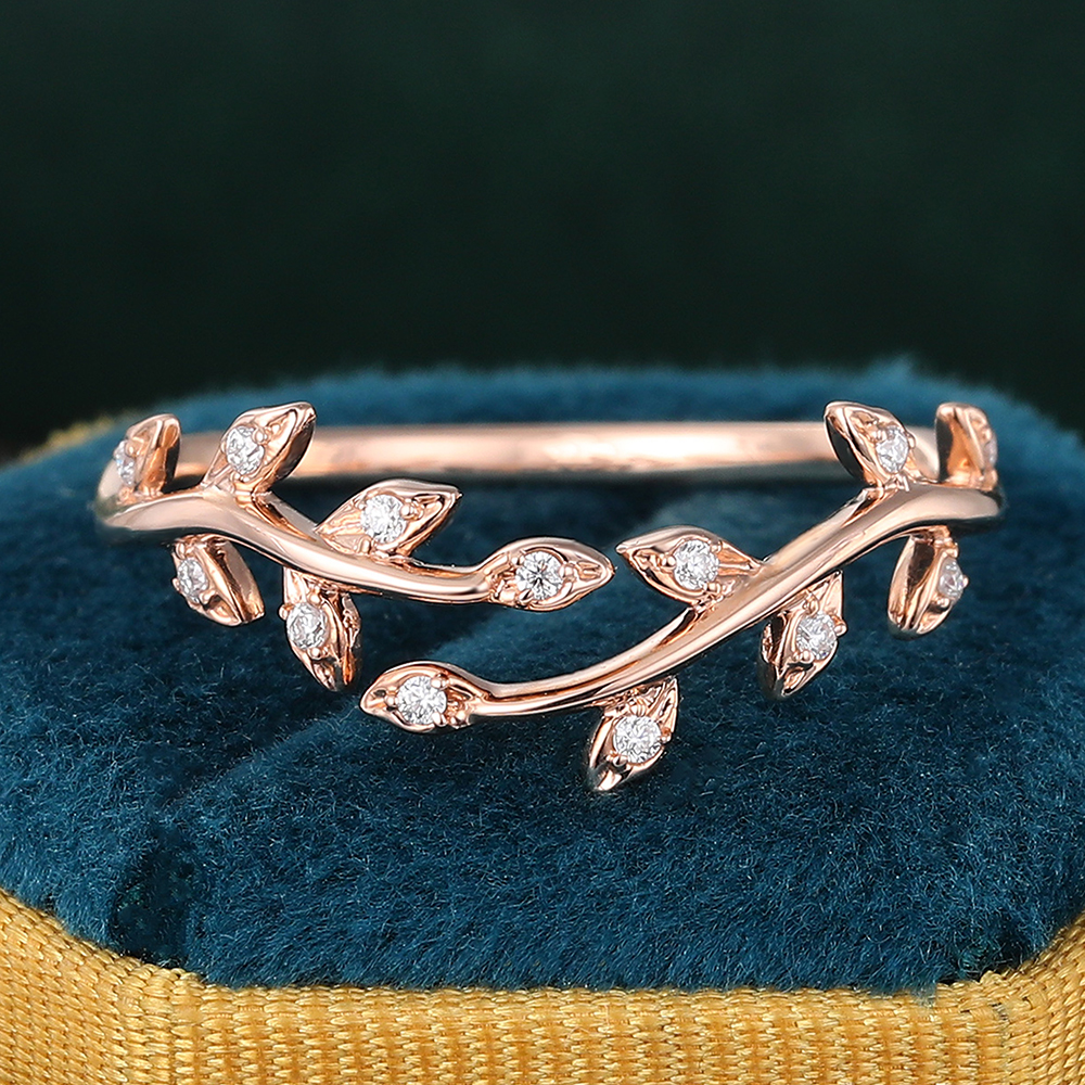 Juyoyo Round Cut Moissanite Curved Wedding Band Vine Nature Inspired Leaf Ring Stacking Ring
