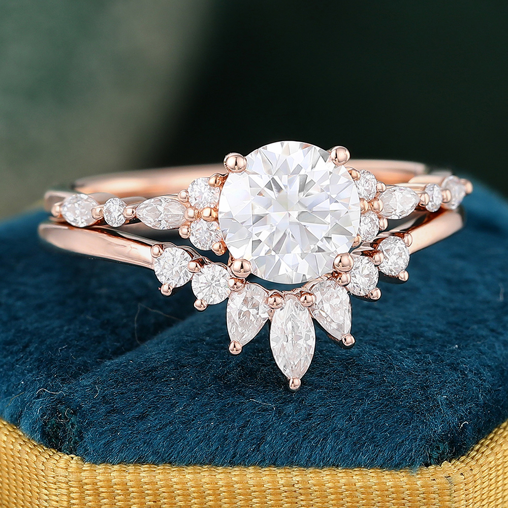 Juyoyo Moissanite Engagement Set Vintage Rose Gold Moissanite Wedding Set for Women - 2pcs
