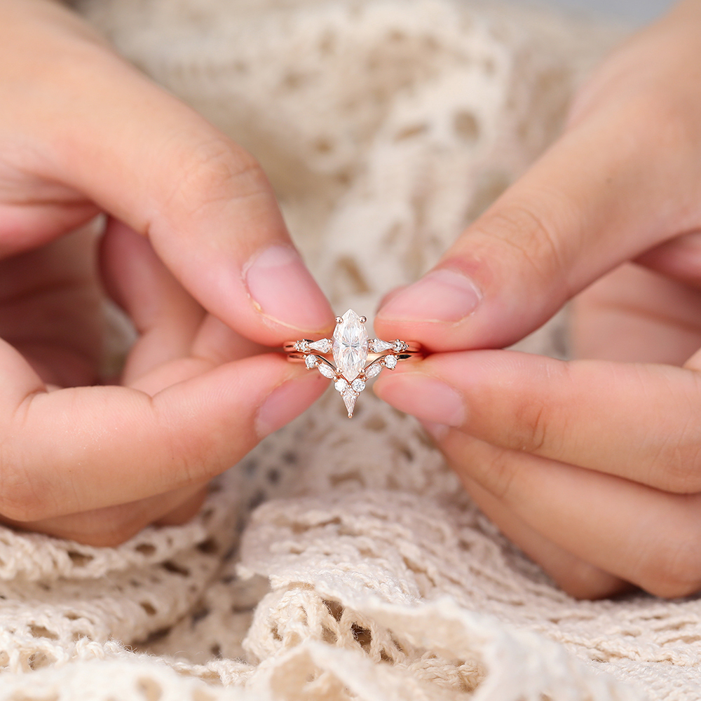 Juyoyo Vintage Marquise Cut Moissanite Engagement and Wedding Ring Set for Women Rose Gold - 2pcs