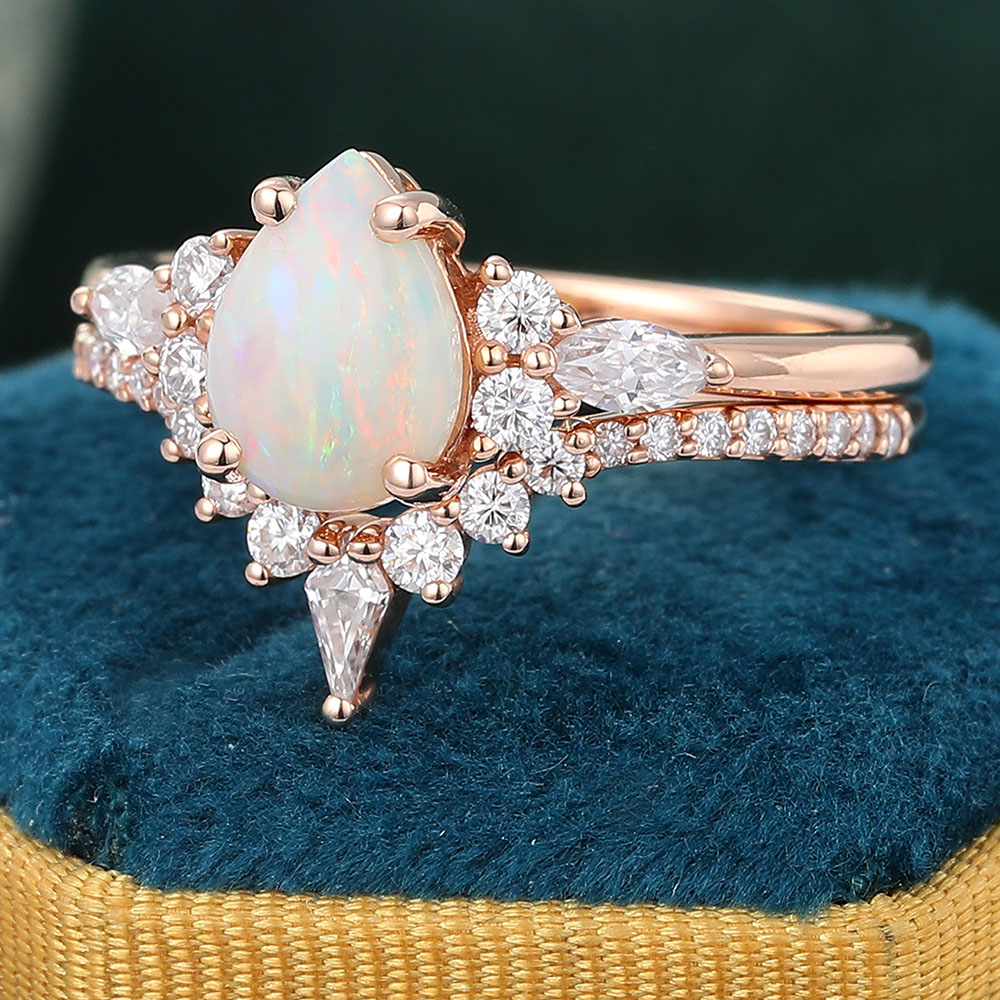 Juyoyo White Opal and Diamond Engagement Ring Set - 2pcs
