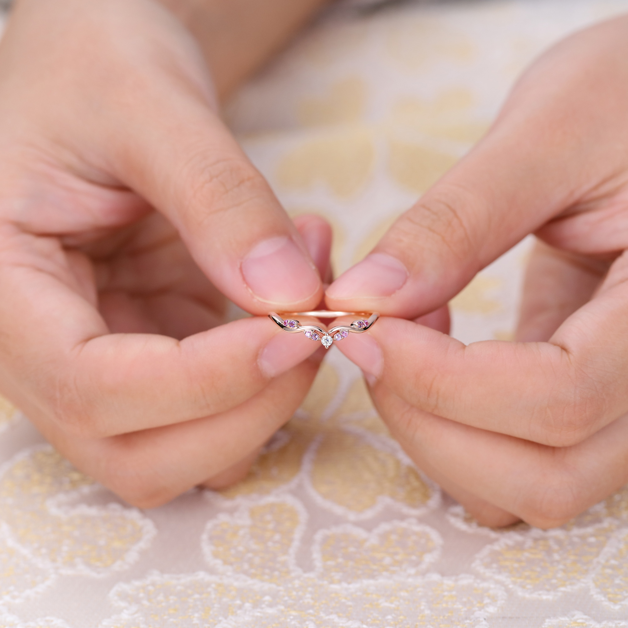 Juyoyo Round Amethyst & Pink Sapphire & Moissanite Wedding Band Curved Wedding Band Rose Gold