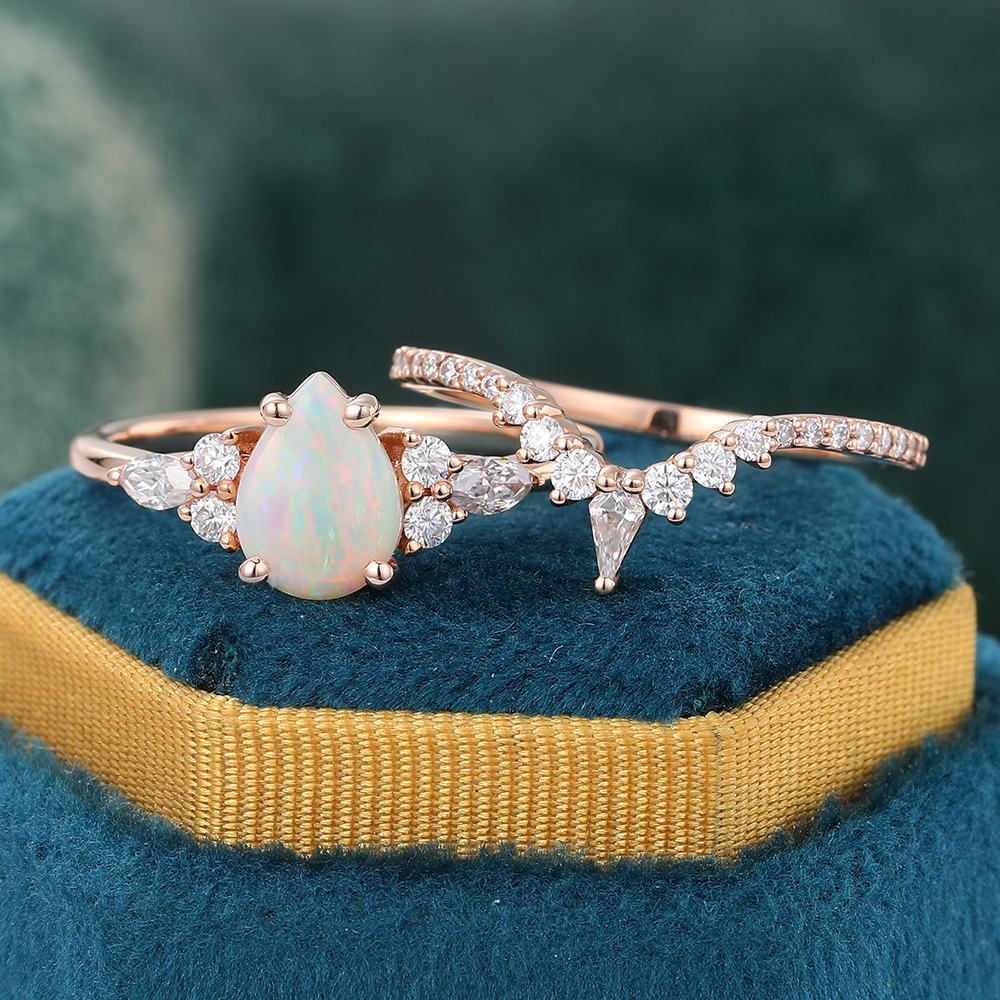 Juyoyo White Opal and Diamond Engagement Ring Set - 2pcs