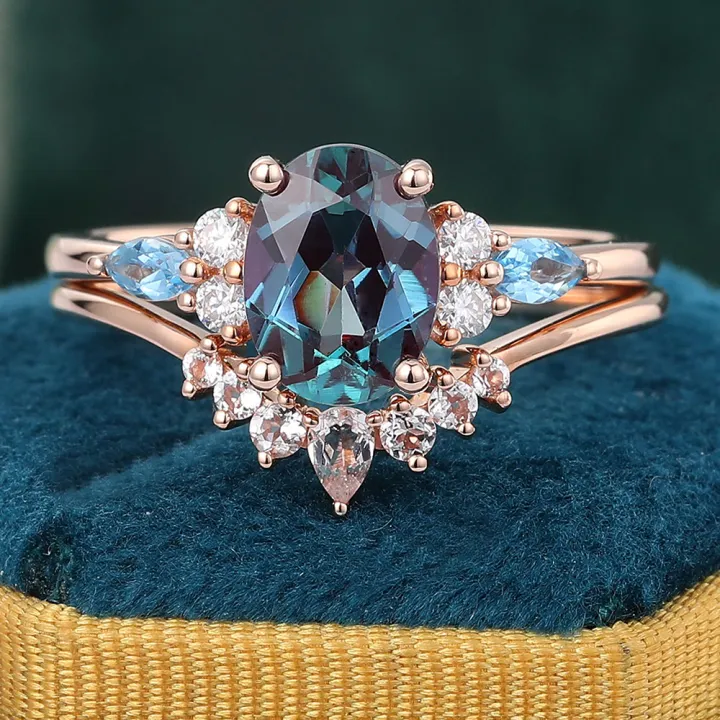 Vintage Oval Cut Alexandrite Engagement Ring Set with Rose Gold Morganite Wedding Band