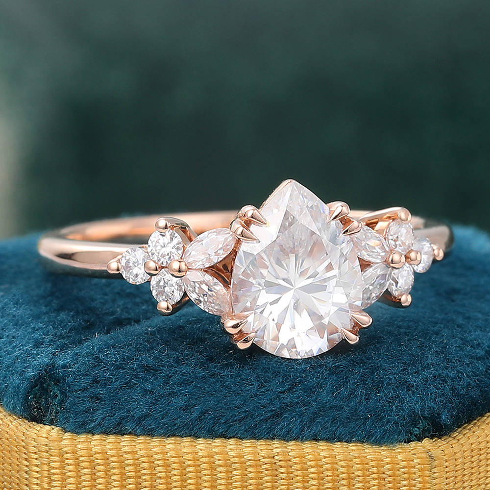 Juyoyo Pear Cut Teardrop Moissanite Engagement Ring Vintage Diamond Cluster Ring 14K Rose Gold