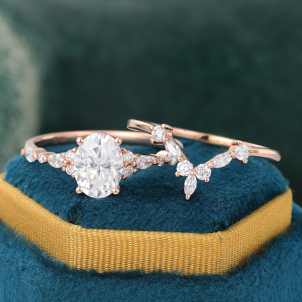 Juyoyo 2 Piece Unique Oval Moissanite Rose Gold Engagement Ring Set