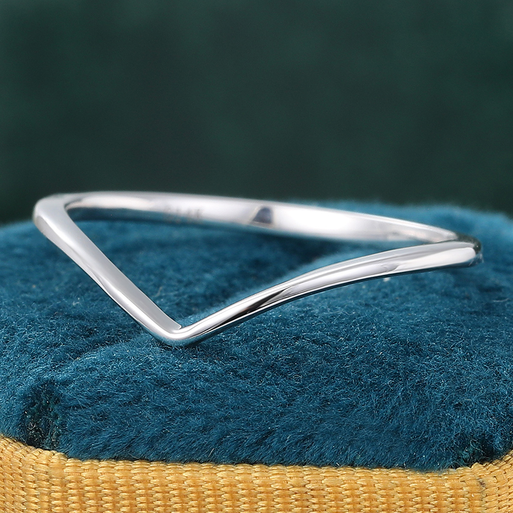 Juyoyo V Shaped Plain Solid White Gold Band Ring Curved Contour Wedding Band