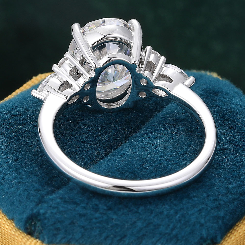 Juyoyo Oval Moissanite Engagement Ring Vintage Cluster Promise Wedding Ring in 14K White Gold