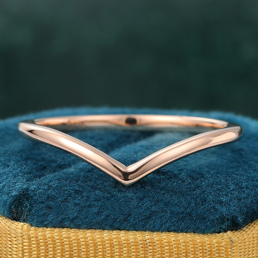 V Shaped Solid Gold Band Ring Simple Stackable Curved Wedding Band