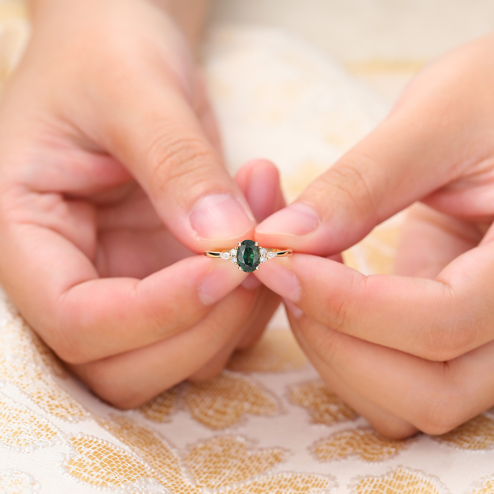 Oval Cut Green Blue Sapphire Engagement Ring Yellow Gold Ring for Women