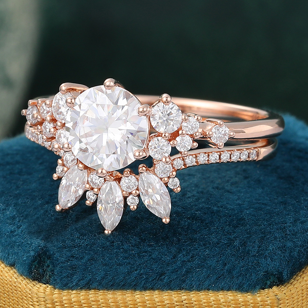 Juyoyo Moissanite Bridal Ring Set with Curved Wedding Band Vintage Engagement Ring Set - 2pcs