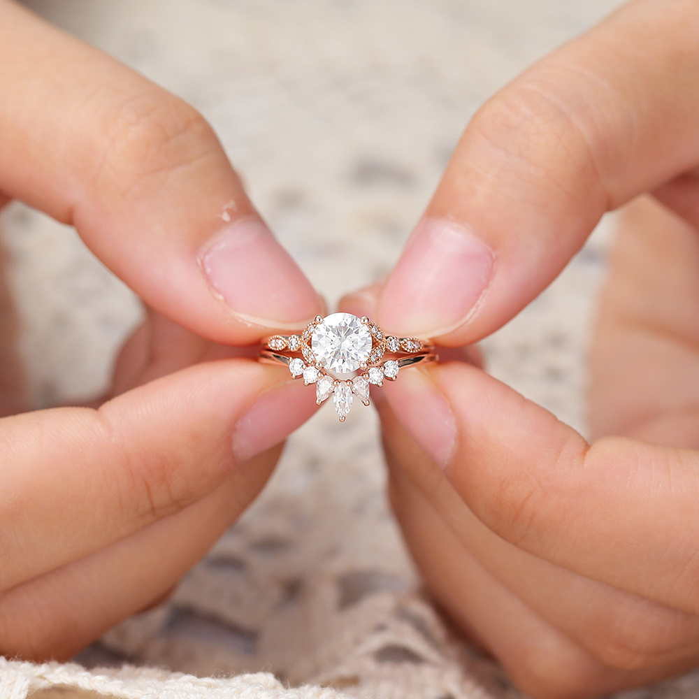 Rose Gold Round Cut Moissanite Wedding Ring Set Vintage Bridal Ring Set - 2pcs