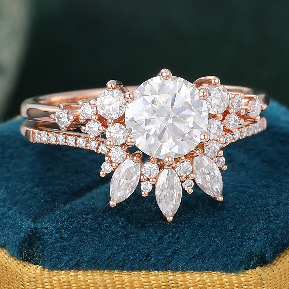 Juyoyo Moissanite Bridal Ring Set with Curved Wedding Band Vintage Engagement Ring Set - 2pcs