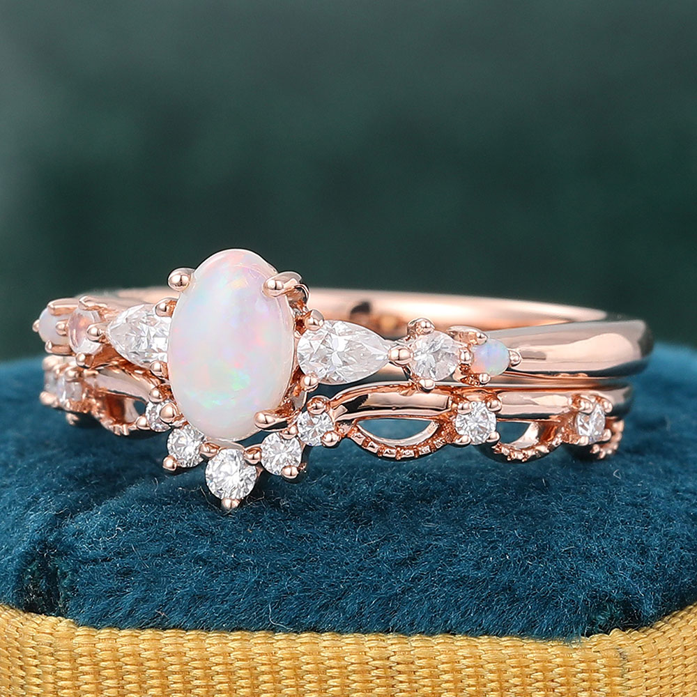 Juyoyo Vintage Opal and Diamond Bridal Ring Set - 2pcs