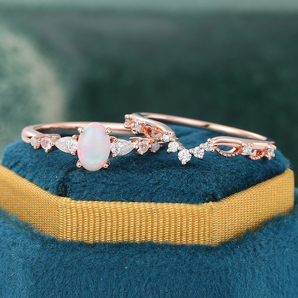 Juyoyo Vintage Opal and Diamond Bridal Ring Set - 2pcs