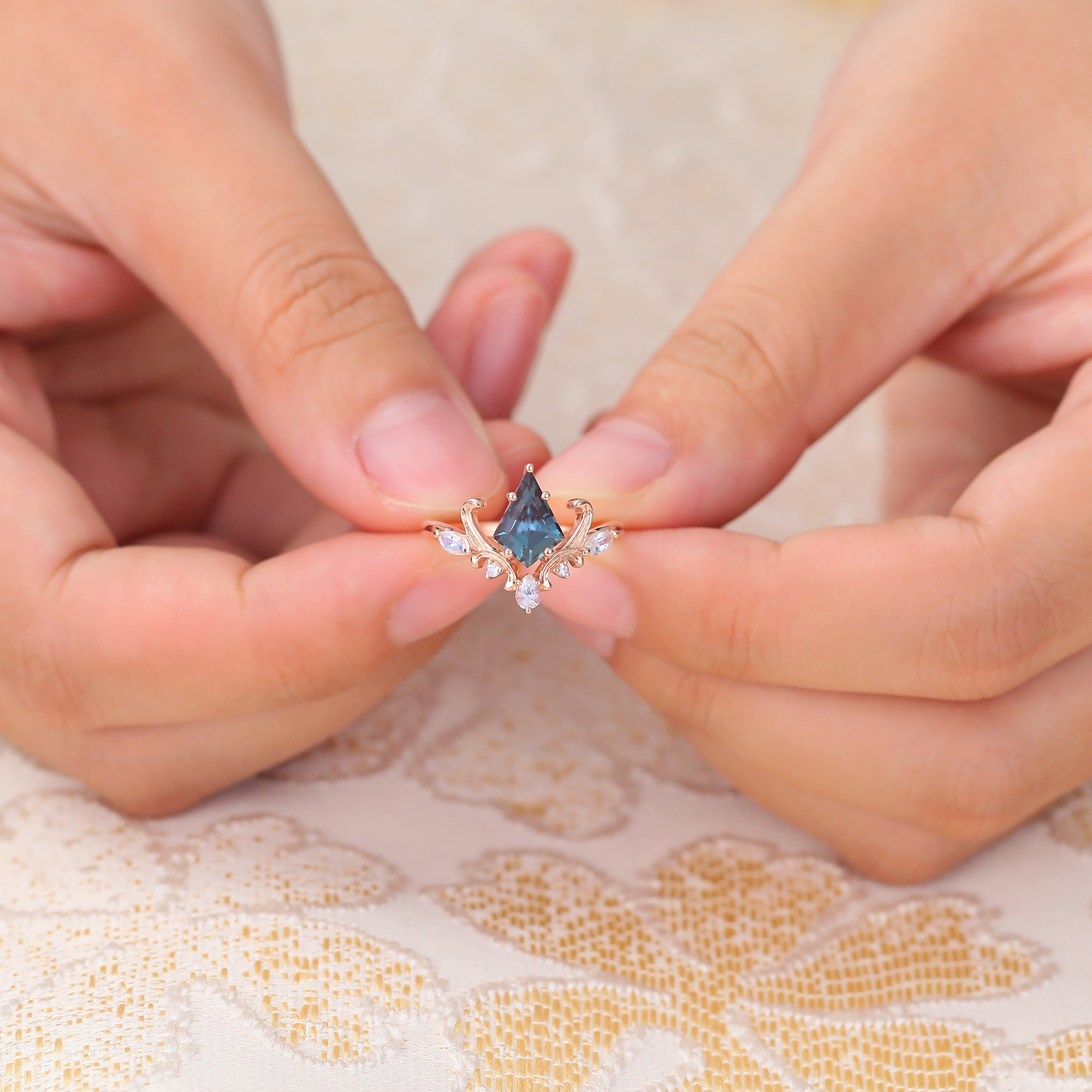 Juyoyo Unique Kite Cut Alexandrite Engagement Ring 14K Rose Gold Moonstone Ring June Birthstone