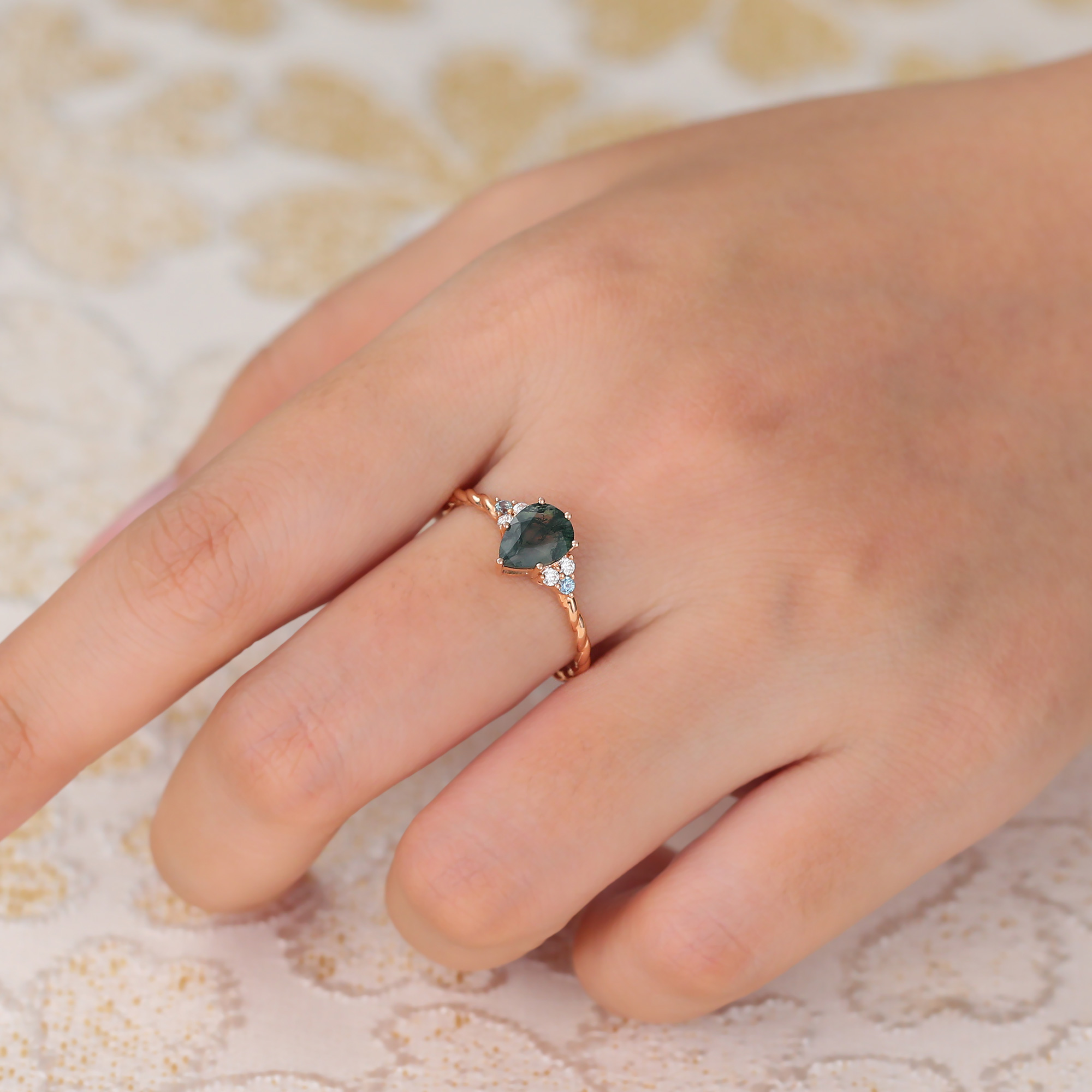 Juyoyo Pear Moss Agate Engagement Ring Twisted Ring with Alexandrite & Moissanite Accents