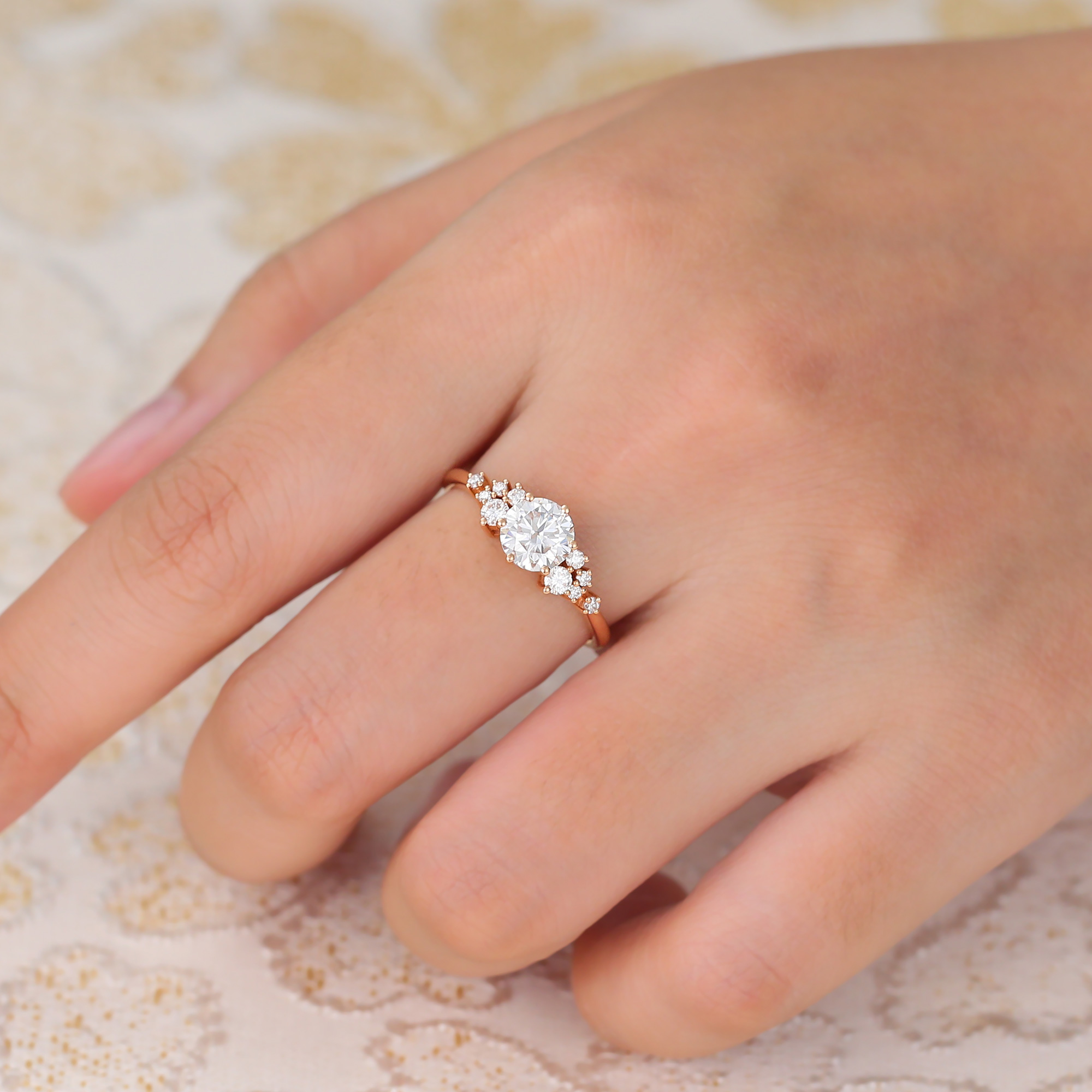 Juyoyo 1ct Moissanite Gold Vintage Engagement Ring 