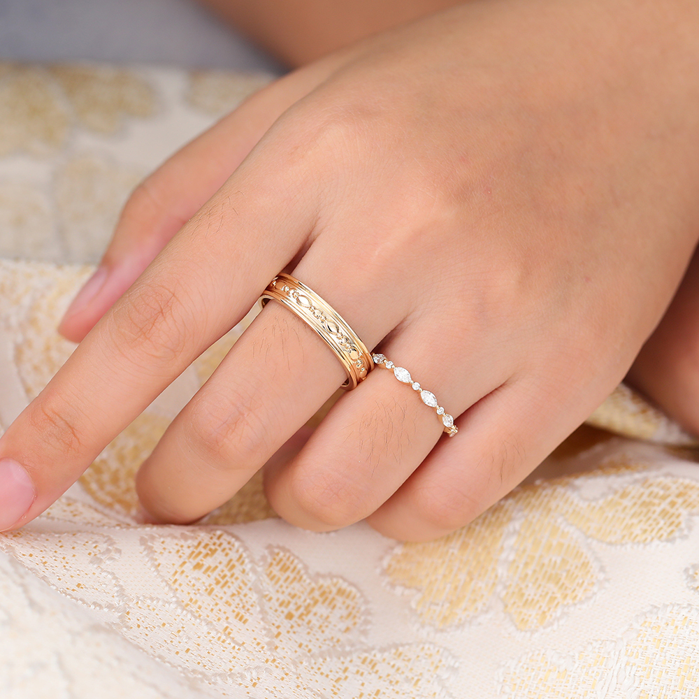 Juyoyo Moissanite Couple Rings For Men & Women Yellow Gold Double Band Bridal Set - 2pcs