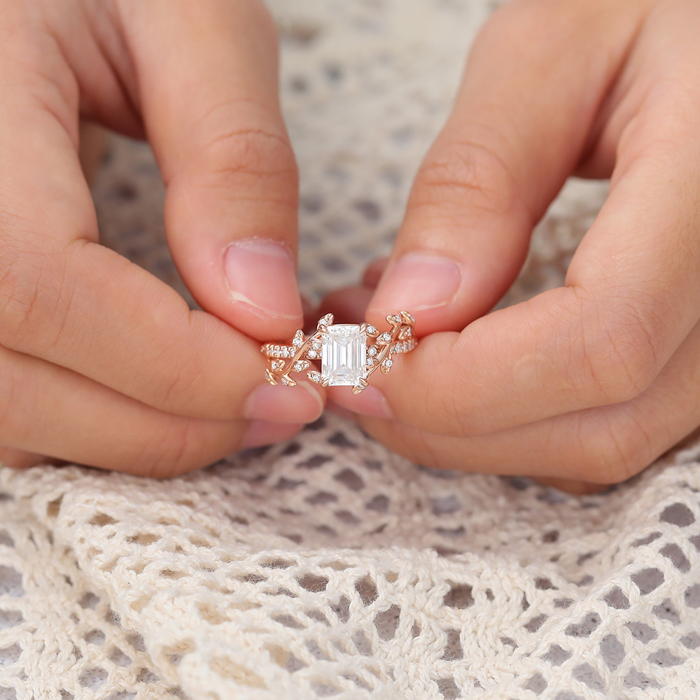 Juyoyo Emerald Cut Moissanite Engagement Ring Garden-Themed Nature Inspired Anniversary Promise Ring