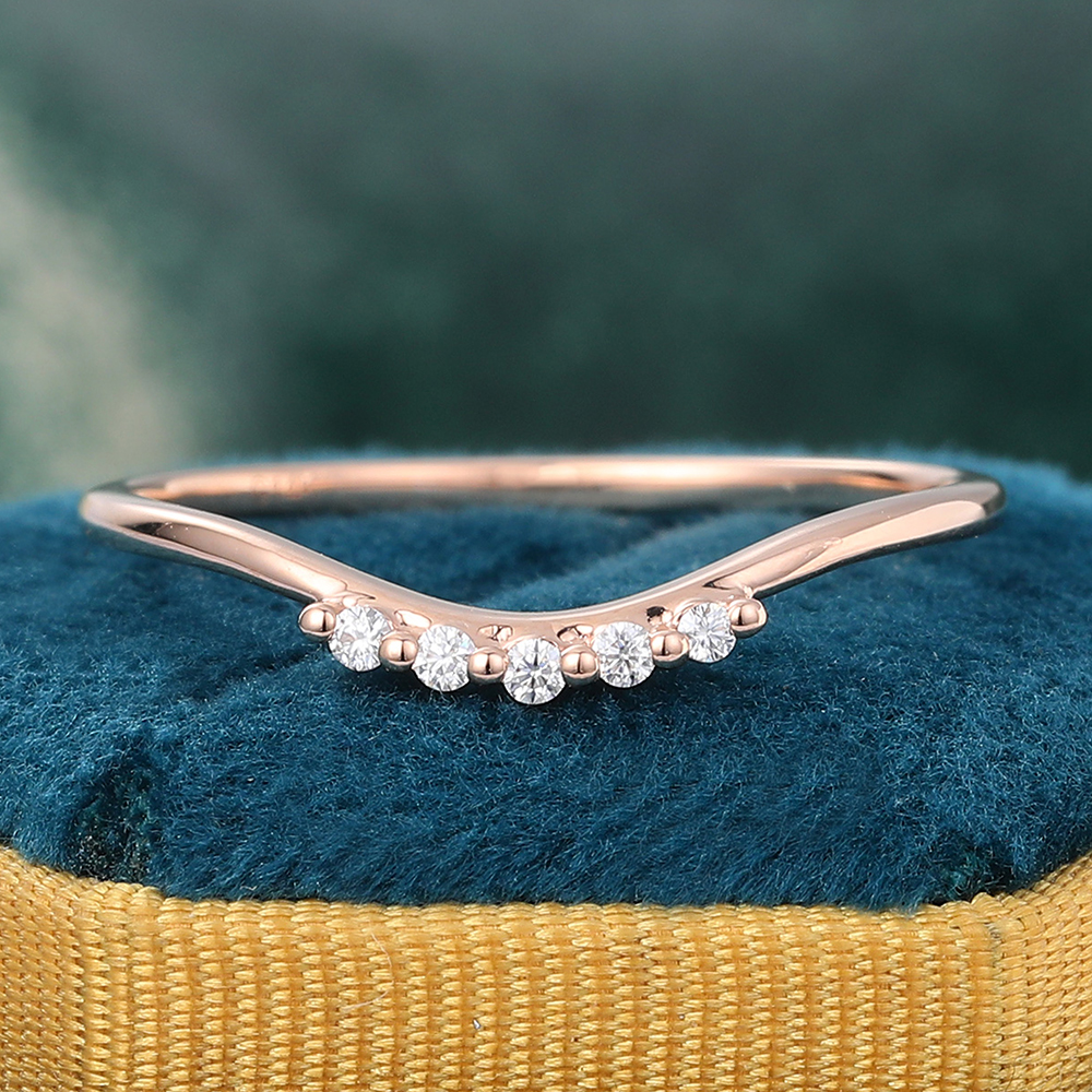Juyoyo Dainty Moissanite Contour Wedding Band 5 Stones Stacking Promise Anniversary Ring Gift