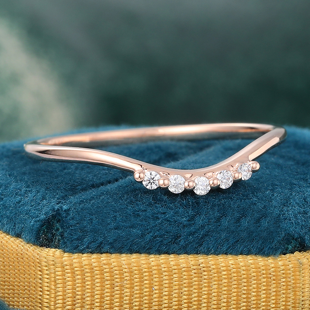 Juyoyo Dainty Moissanite Contour Wedding Band 5 Stones Stacking Promise Anniversary Ring Gift