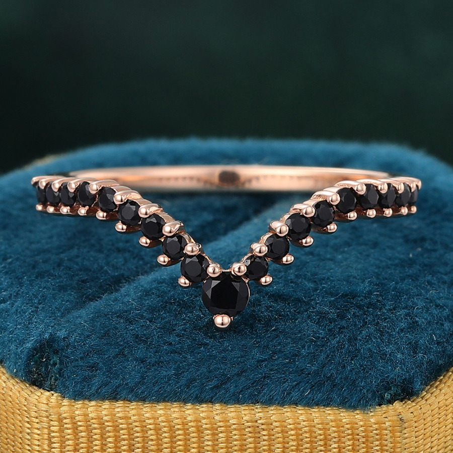 Round Cut Black Onyx Ring Curved Wedding Band Stackable Ring Rose Gold