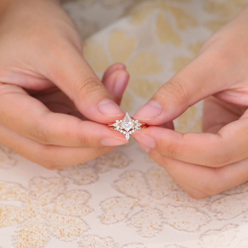 Juyoyo Kite Cut Moissanite Bridal Ring Set Vintage Diamond Wedding Ring Engagement Ring Set - 2pcs