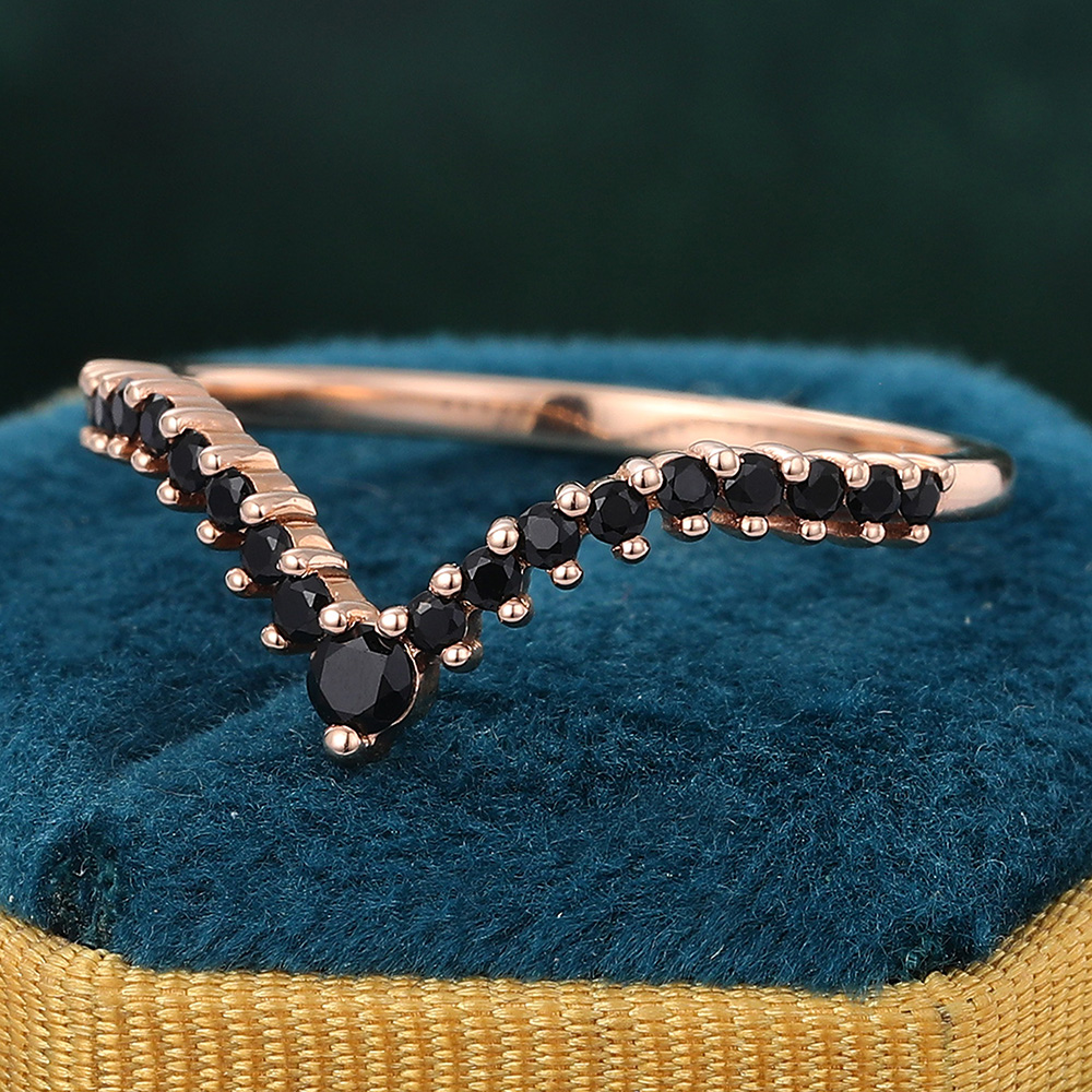 Juyoyo Round Cut Black Onyx Ring Curved Wedding Band Stackable Ring Rose Gold