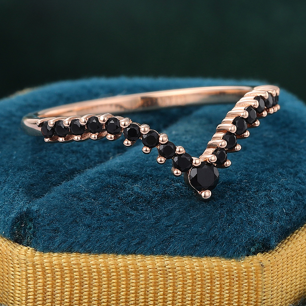 Juyoyo Round Cut Black Onyx Ring Curved Wedding Band Stackable Ring Rose Gold
