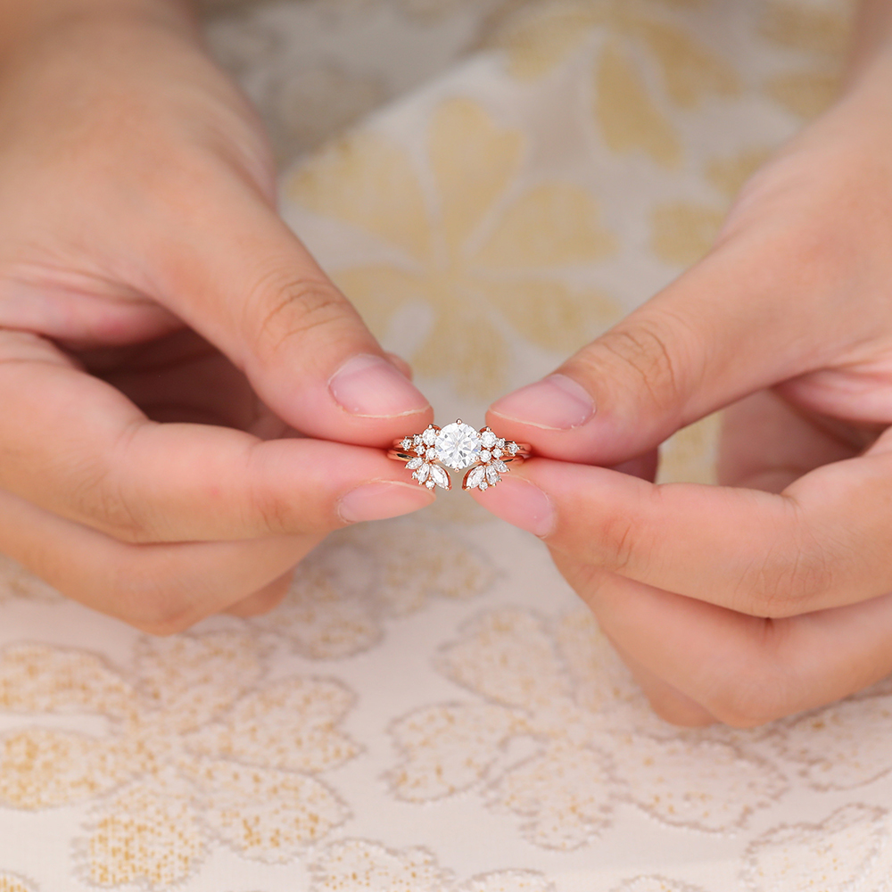 Juyoyo Moissanite Engagement and Wedding Ring Set for Women 14K Rose Gold Bridal Ring Set - 2pcs