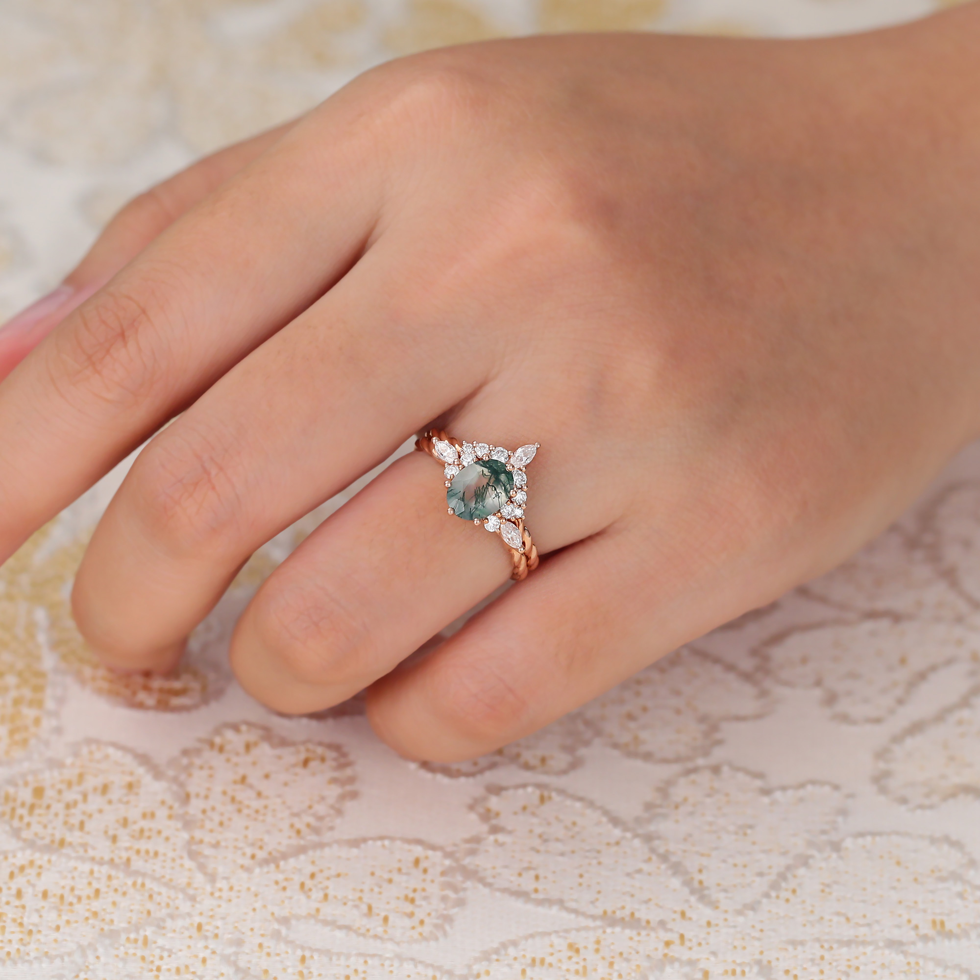 Juyoyo Twist Oval Moss Agate and Diamond Wedding Ring Set