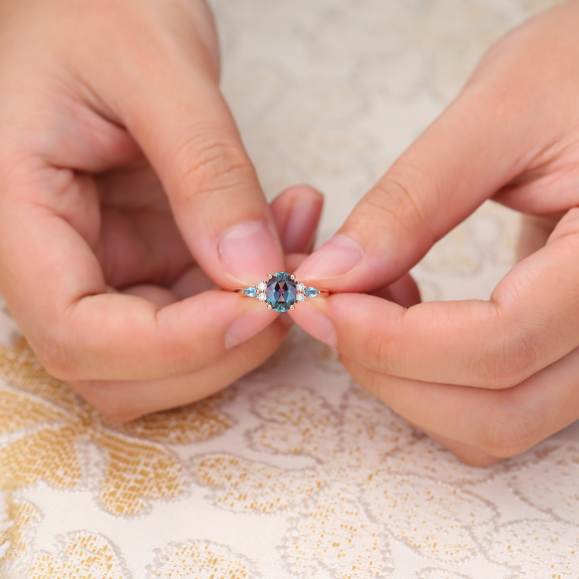 Juyoyo Oval Cut Alexandrite Engagement Ring Vintage Cluster Wedding Ring for Women 14K Rose Gold