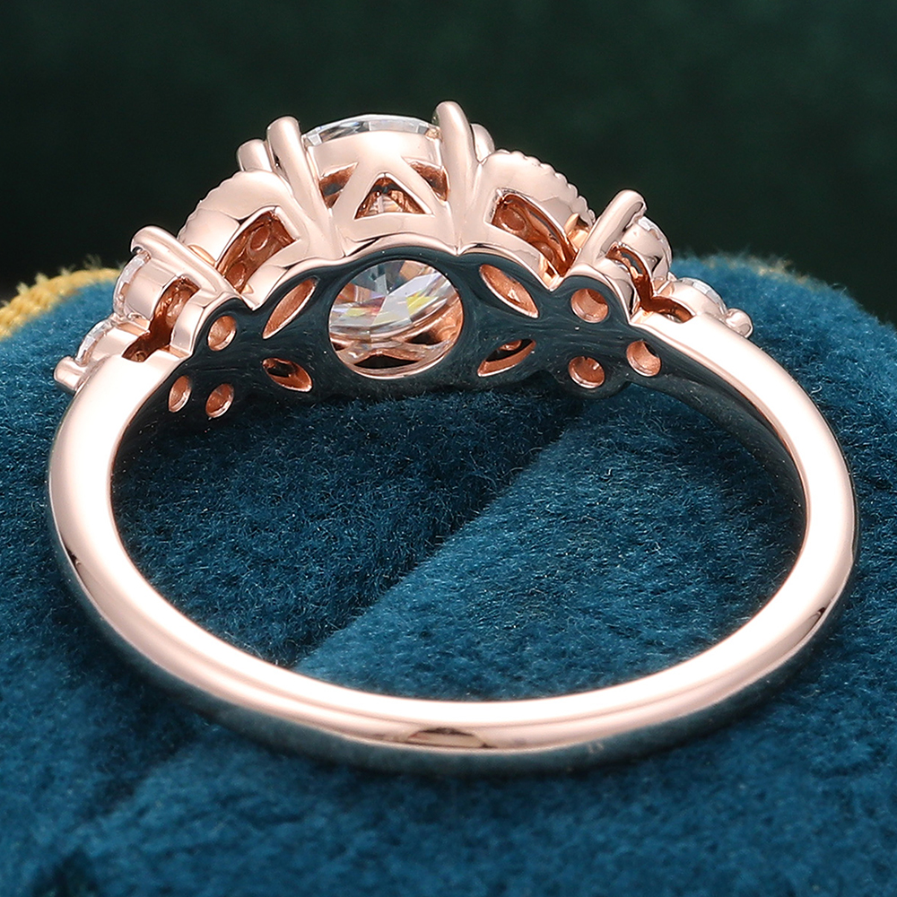 Juyoyo Round Cut Moissanite Engagement Ring Diamond Cluster Milgrain Bridal Ring