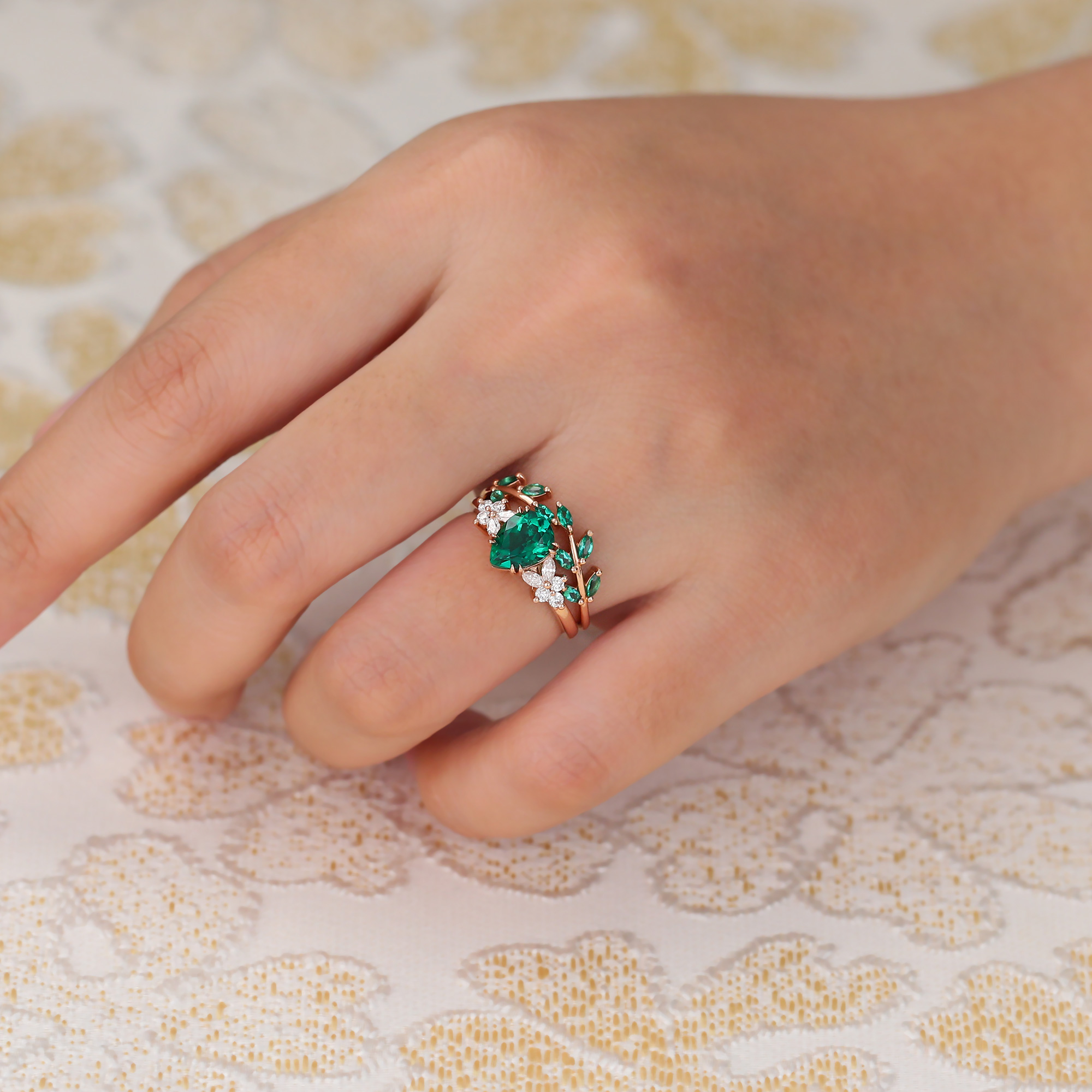 Juyoyo Vintage Pear Shaped Emerald Wedding Ring Set Nature Inspired Engagement Ring Set 14K Rose Gold