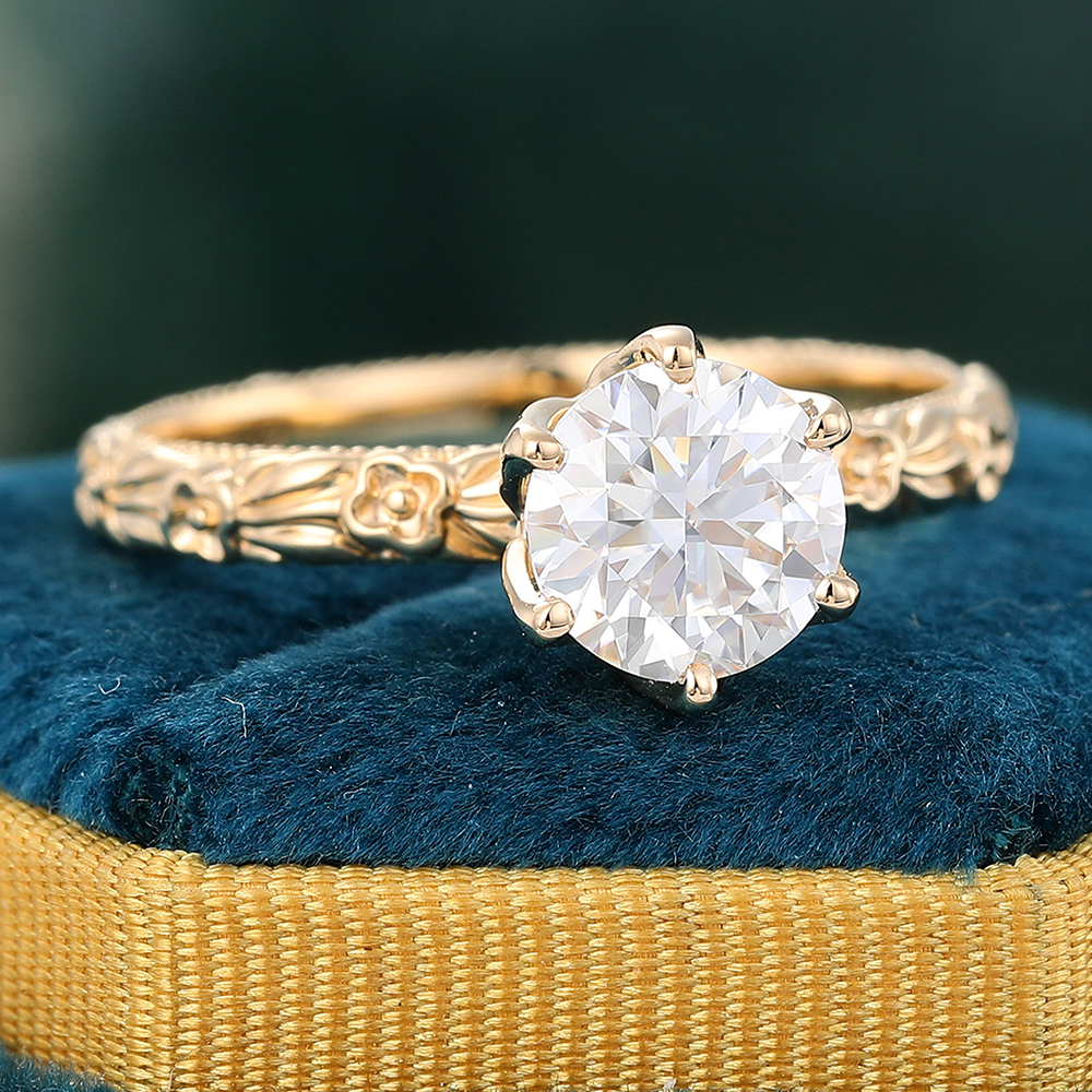 Juyoyo Round Cut Moissanite Engagement Ring Yellow Gold Floral Engraved Ring for Women