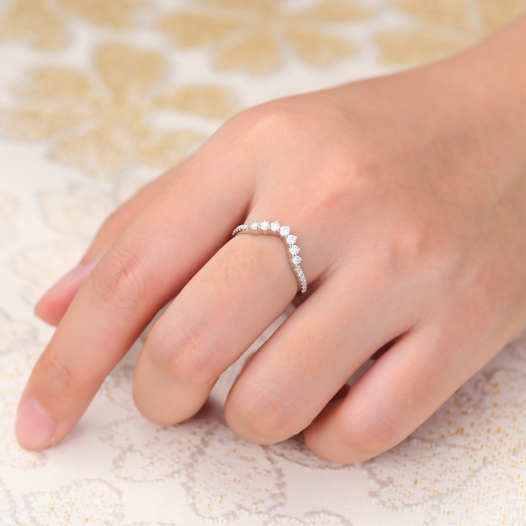 Juyoyo Moissanite Curved White Gold Half Eternity Wedding Band