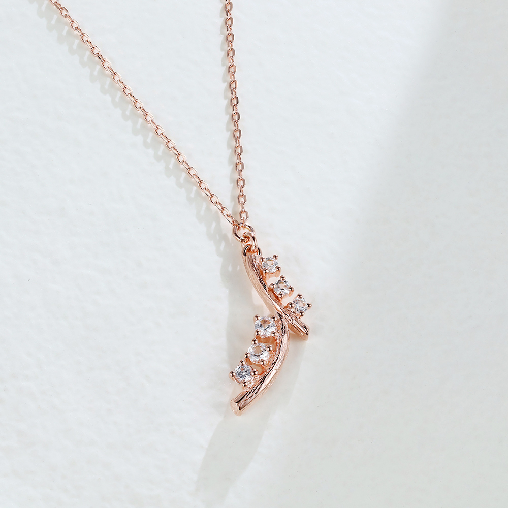 Slender Crescent-Shaped Pendant Necklace