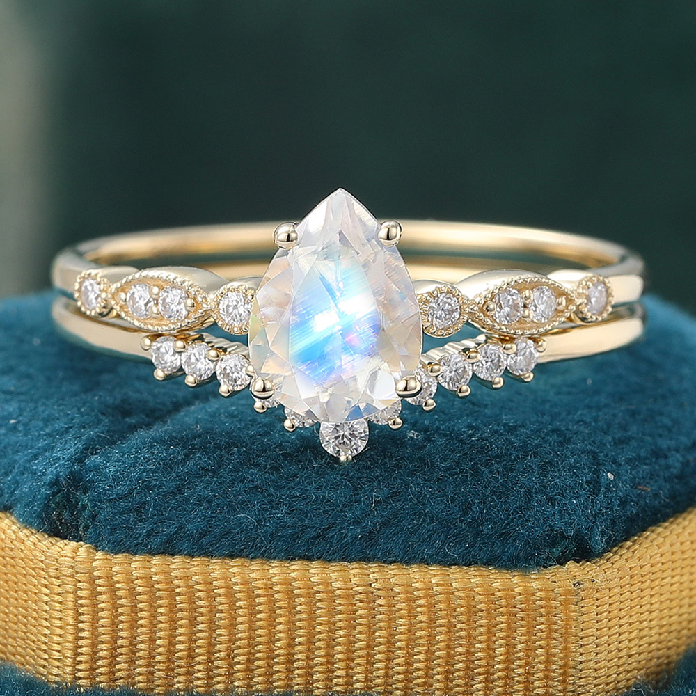 Vintage Pear Shaped Moonstone Engagement Ring Set - 2pcs Bridal Ring Set