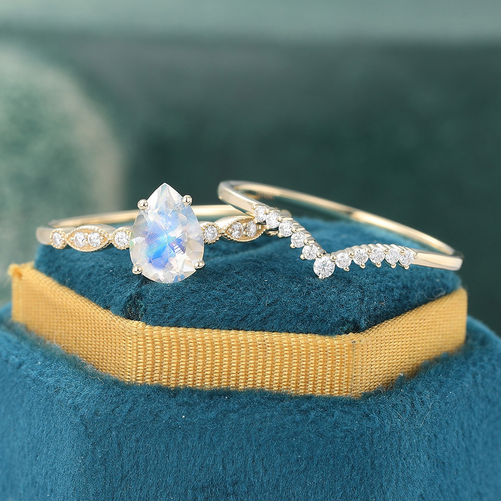 Vintage Pear Shaped Moonstone Engagement Ring Set - 2pcs Bridal Ring Set