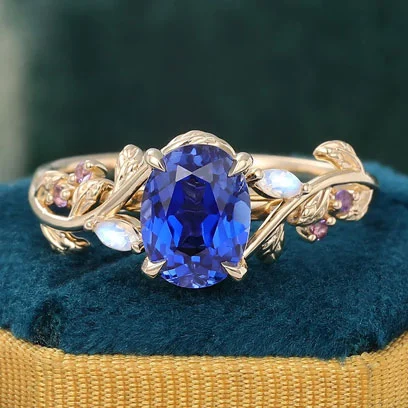 blue sapphire gold ring