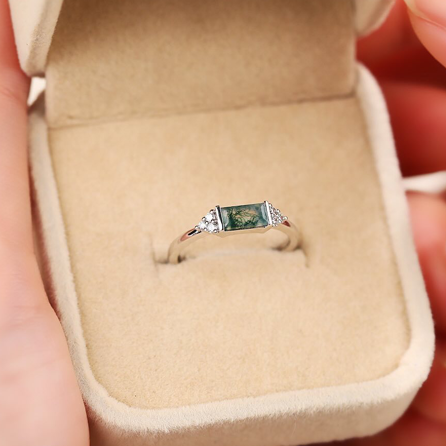 Minimalist Baguette Cut Moss Agate East-West Set Engagement Ring with Diamond Accents