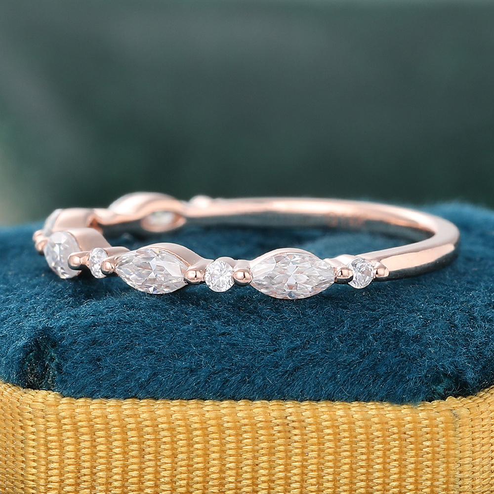 Juyoyo Marquise Cut Moissanite Yellow Gold Anniversary Wedding Band