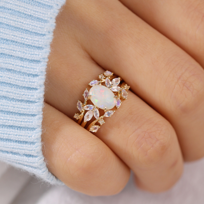how to wear an opal ring