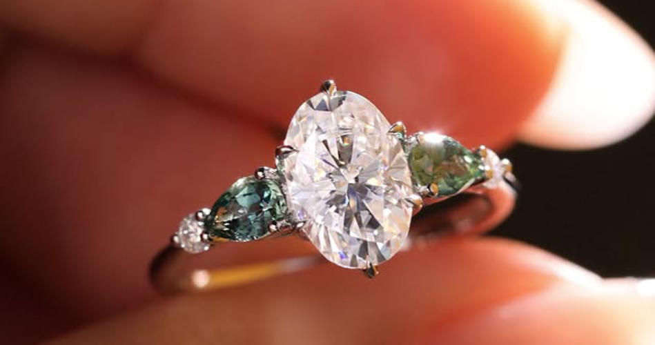 is moissanite see through