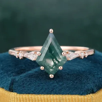 kite cut moss agate engagement ring