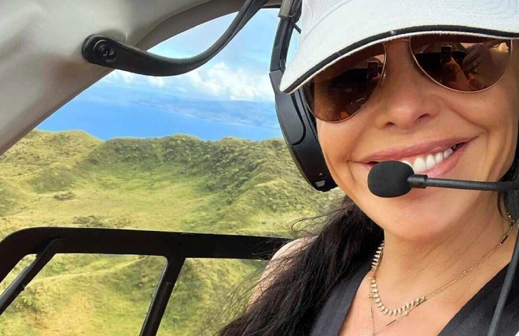 lauren sanchez helicopter